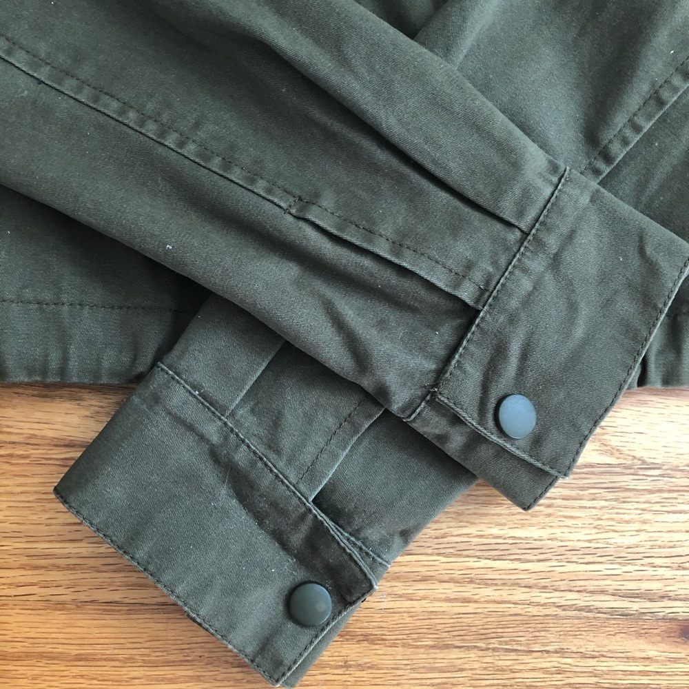 Jacket - Picture 3 of 6